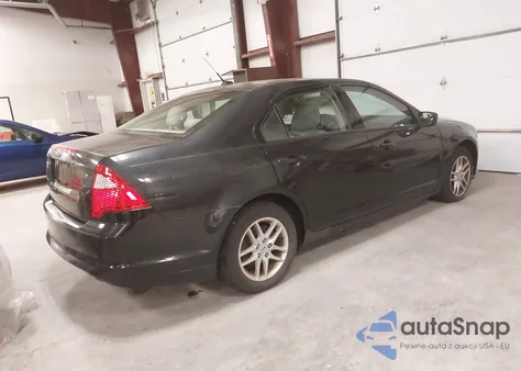 2011 Ford Fusion S from USA, damaged, VIN 3FAHP0GA0BR112545